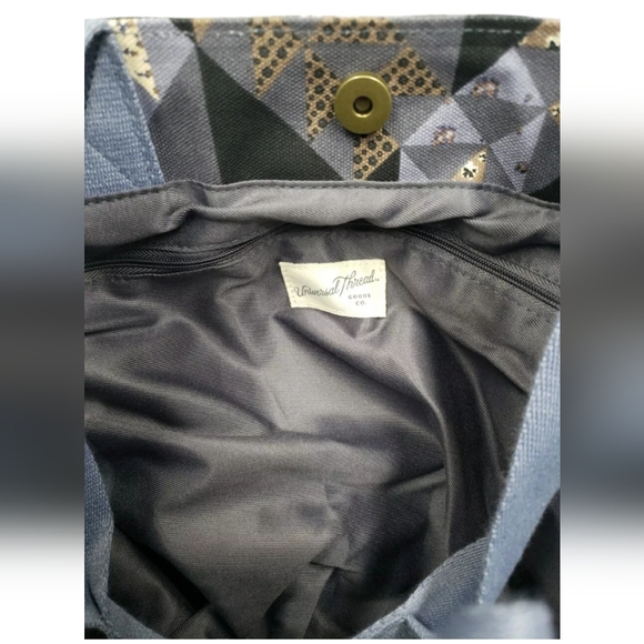 Universal Thread Women's Tote Bag - Picture 4 of 8